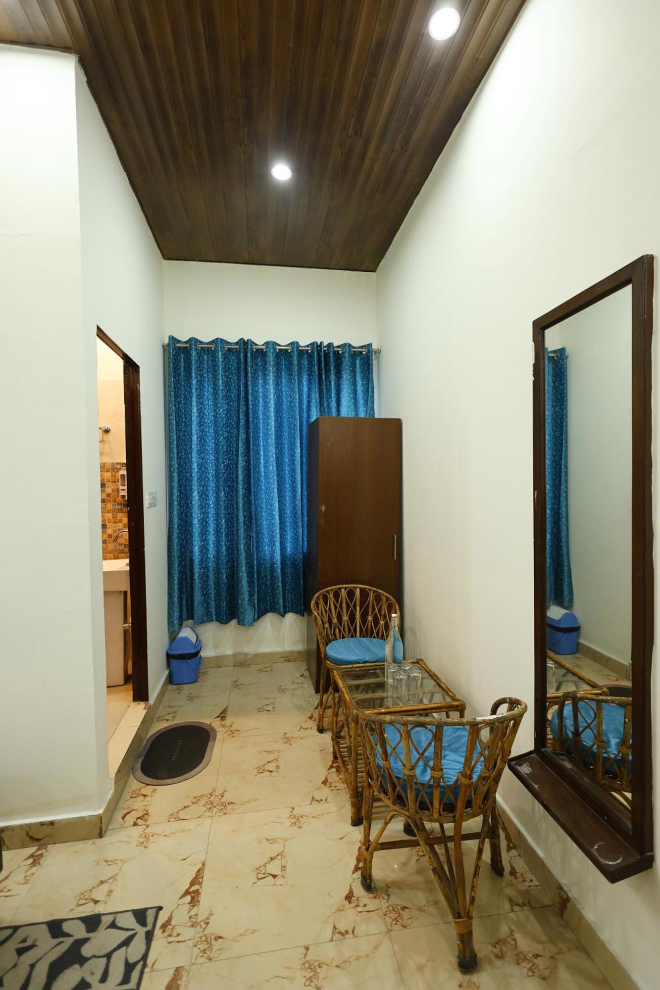 Bhagirathi By Restay Hotels Rishīkesh Zewnętrze zdjęcie