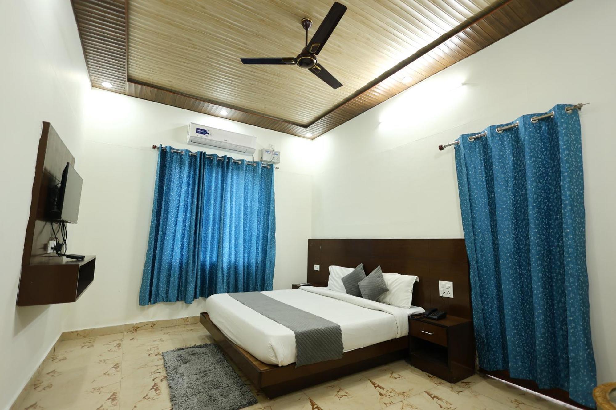 Bhagirathi By Restay Hotels Rishīkesh Zewnętrze zdjęcie